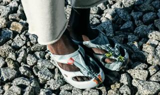 一旦买了洞洞鞋 一旦买了洞洞鞋