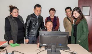 深圳市平冈中学 深圳市平冈中学